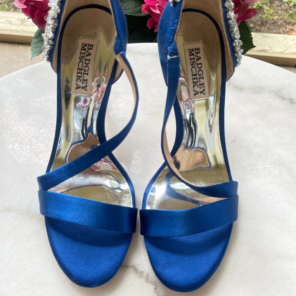 Badgley Mischka Blue Rhinestones/Crystals detail heels Sandal, Size 7; Occasion